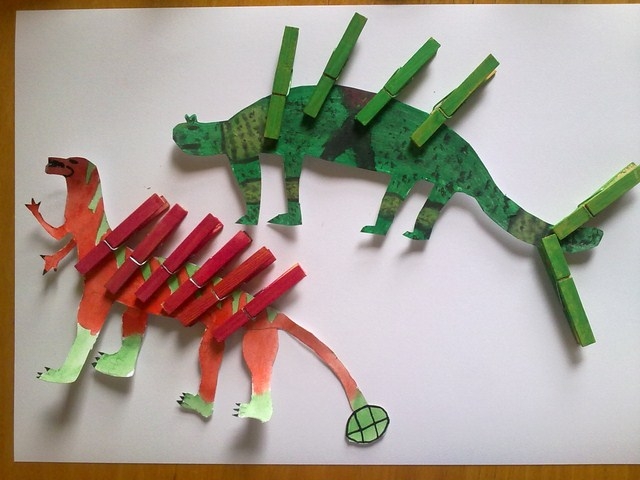 Dinosauři z kolíčků